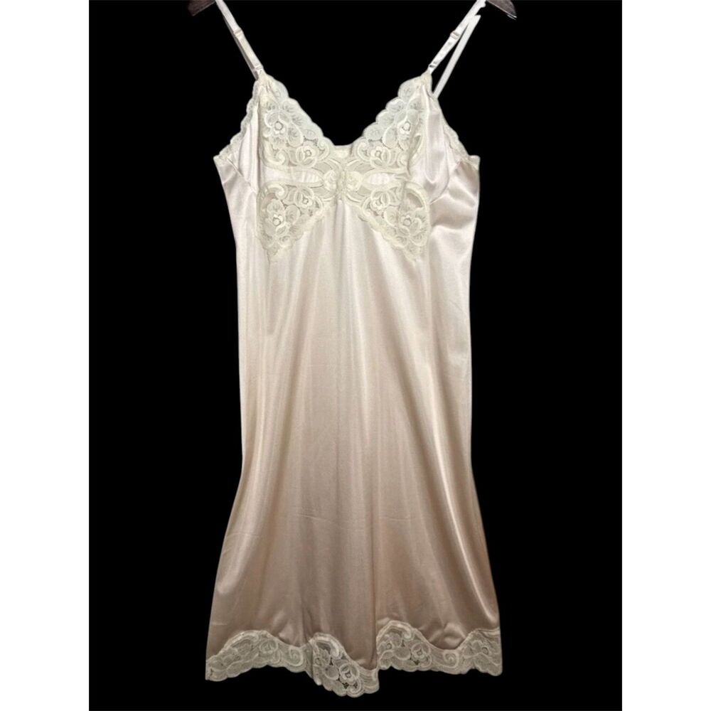 Light Pink with Lace Florals Slip Dress Nightgown No Size (see measurements)
